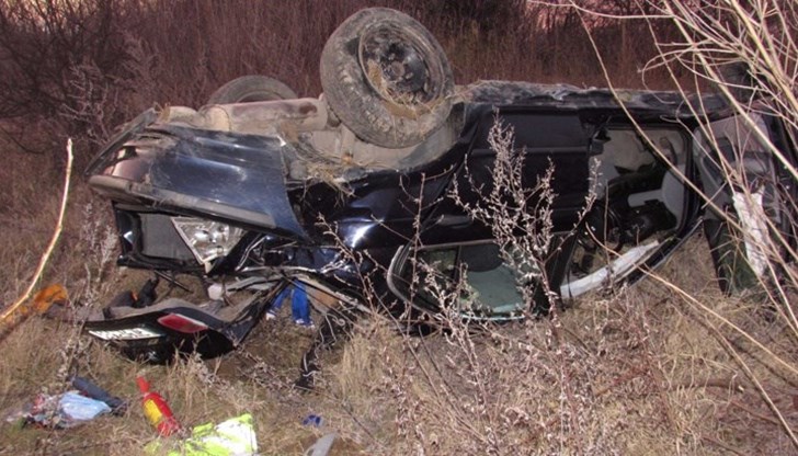 БМВ излита от пътя и се обръща по таван / Снимката е илюстративна БМВ излита от пътя и се обръща по таван / Снимката е илюстративна