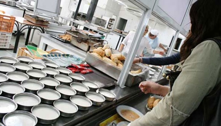 Над 1800 проверки са извършени между 1 ноември и 1 декември в училищни бюфети, лафки и детски кухни