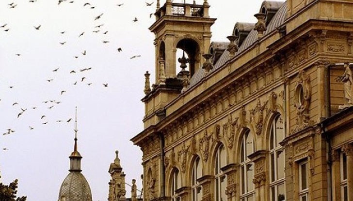 Драматичен театър „Сава Огнянов” поднася своите комплименти към публиката и гостите на града