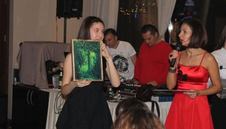 Средствата са за подпомагане на децата в олимпиади, състезания и конкурси