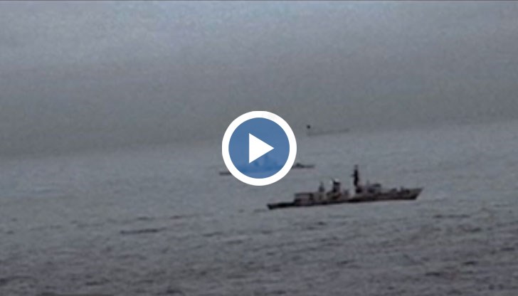 Британска фрегата отплавала на 23 декември да проследи руски кораб