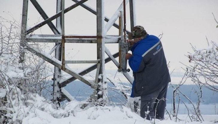 Отчетниците ще продължат да засичат по обичайния график консумираната електроенергия, включително и през празничните дни