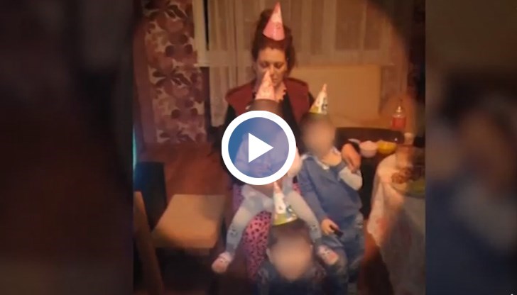 Вече две години социалните служители не й дават децата