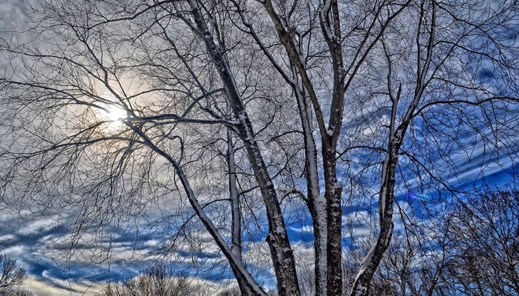 Утре през деня над по-голямата част от страната ще бъде предимно слънчево Утре през деня над по-голямата част от страната ще бъде предимно слънчево