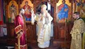 Митрополит Наум отслужи литургия в УМБАЛ Канев