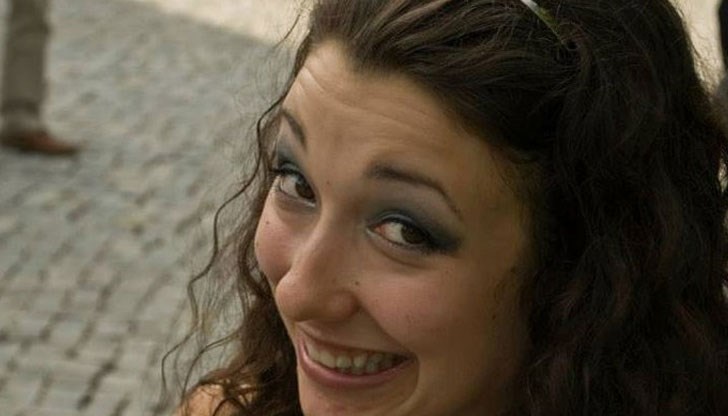 Душата й сигурно вече Бог е приел. Той единствен знае Истината и има правото да е Съдник, написа баща ѝ Душата й сигурно вече Бог е приел. Той единствен знае Истината и има правото да е Съдник, написа баща ѝ