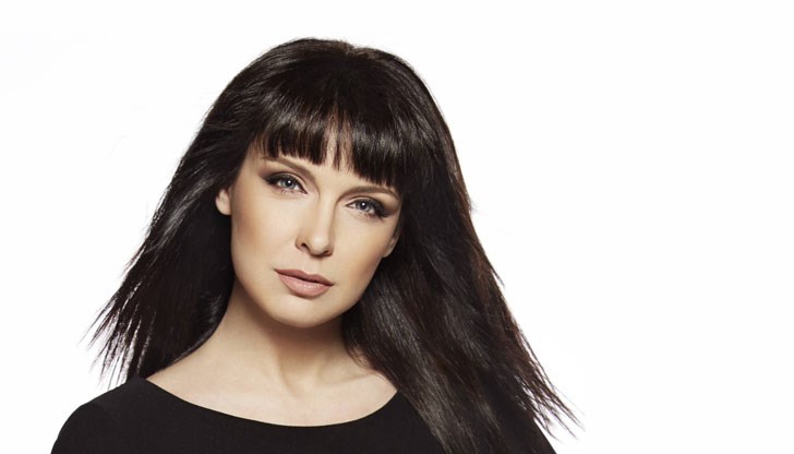 Моля ви, не правете девойките за посмешище Моля ви, не правете девойките за посмешище