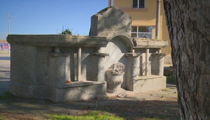 В Славяново всеки познава Румен Радев, но рядко го виждат В Славяново всеки познава Румен Радев, но рядко го виждат