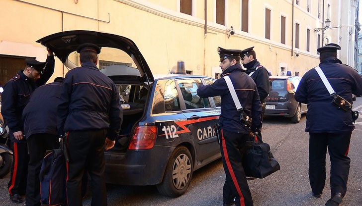 Арестуваха 40 членове на мафиотски клан, свързан с Коза остра Арестуваха 40 членове на мафиотски клан, свързан с Коза остра