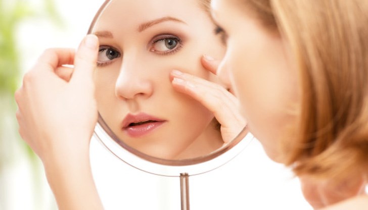 Сред работещите жени все по-често се наблюдава явлението “компютърно лице” Сред работещите жени все по-често се наблюдава явлението “компютърно лице”