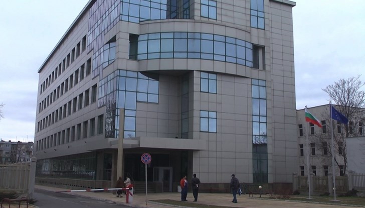 За първи път този месец всички задължени за това лица трябва да го направят само по интернет с квалифициран електронен подпис За първи път този месец всички задължени за това лица трябва да го направят само по интернет с квалифициран електронен подпис