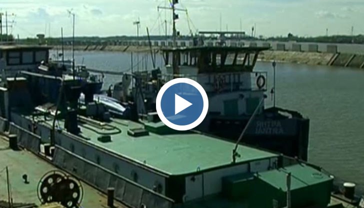 Малкият хидрографски кораб на Агенцията за проучване и поддържане на река Дунав ще работи заедно с катамаранът "Дунав 1"