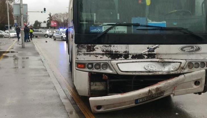 Водачът на автобуса карал повече от 6 часа пиян, или се е почерпил по време на път