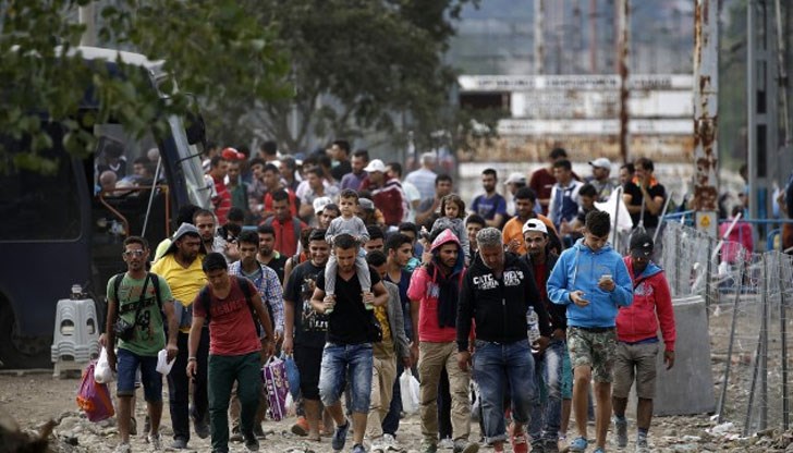 Желаещите да влязат в страната ще бъдат подлагани на щателни проверки Желаещите да влязат в страната ще бъдат подлагани на щателни проверки