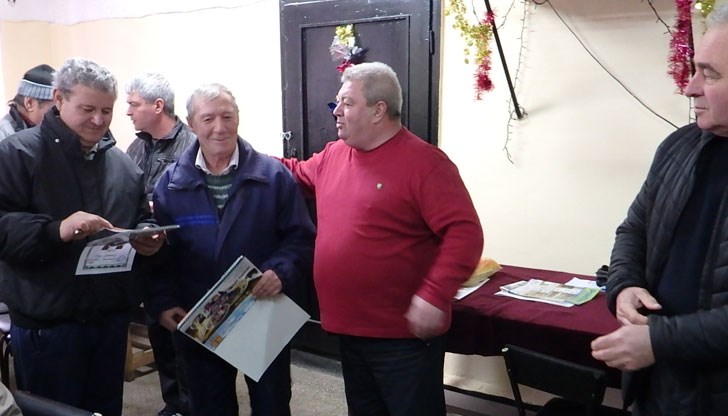 Победителите получиха грамоти, рекламни сувенири и парични премии