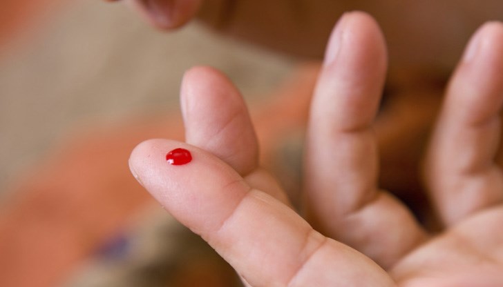 Трябва да предизвикаме кървене с помощта на игла Трябва да предизвикаме кървене с помощта на игла