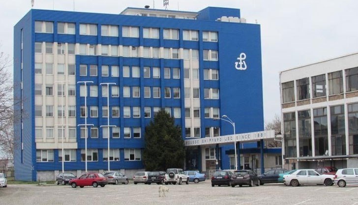 Ще бъде създадена и комисия, която да проучи обстоятелствата около прекратяване дейността на корабостроителницата в града Ще бъде създадена и комисия, която да проучи обстоятелствата около прекратяване дейността на корабостроителницата в града