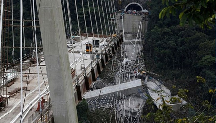 Строителните работници полетели от 280 метра височина в пропастта