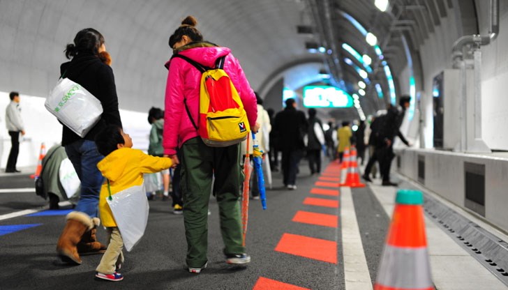 Тунелът, минаващ под земята в центъра на Токио, се смята за най-дългия в Япония