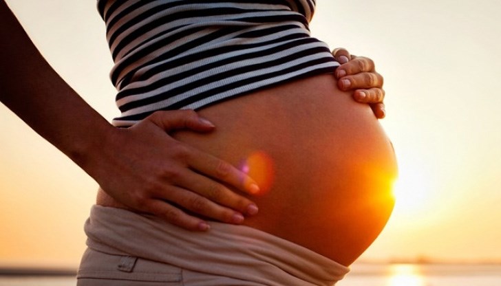 Ако някой прекрачи бременна, тя ще роди трудно