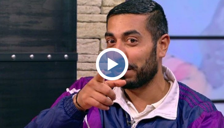 Рапърът държи изпити във вечерната гимназия, където е в X клас, има амбиции да запише висше в Берлин