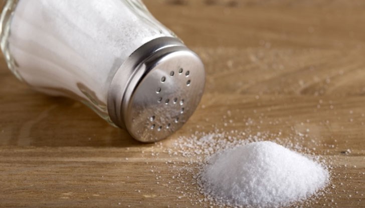 Прекомерното количество сол с храната удря мозъка