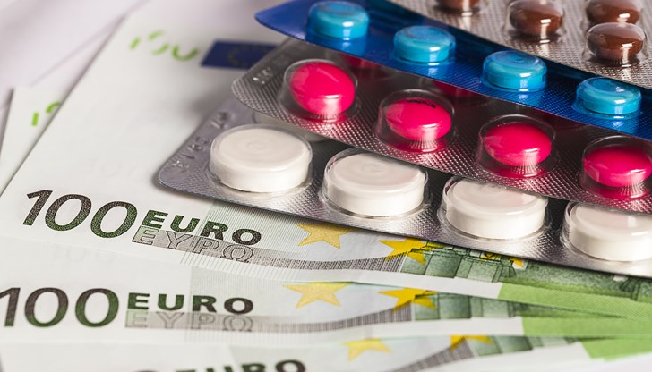 За да се правят избори, някой печели пари от българските пациенти, като ги оставя без лекарства За да се правят избори, някой печели пари от българските пациенти, като ги оставя без лекарства