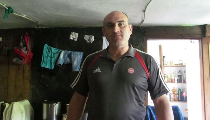 Неделчо е теглил и ипотечен кредит, за да купи къщата в Нови Искър Неделчо е теглил и ипотечен кредит, за да купи къщата в Нови Искър