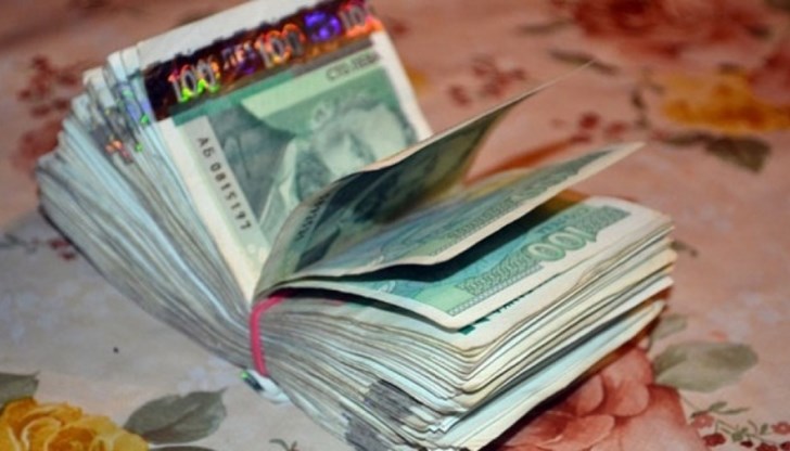 Мъжът е получил обаждане по телефона от „комисар Попов от полицията“