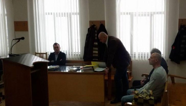 Димитър Михнев и Радослав Петков са подсъдими в делото за взрива в Хитрино