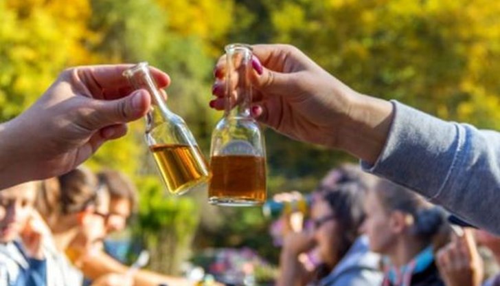 От Агенция „Митници“ вече наблюдават сайтовете и на нарушителите ще бъдат наложени сериозни глоби От Агенция „Митници“ вече наблюдават сайтовете и на нарушителите ще бъдат наложени сериозни глоби