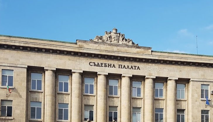 Случаят е от 24 май 2016 година Случаят е от 24 май 2016 година