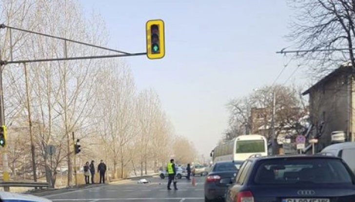 Издъхнал е на място Издъхнал е на място