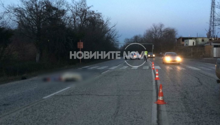 Тялото на мъжа лежи на пътя в очакване на дежурните дознатели от районното