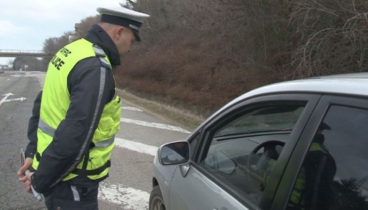 Засилено полицейско присъствие по натоварените пътни участъци Засилено полицейско присъствие по натоварените пътни участъци