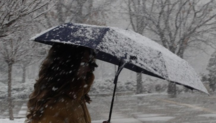 Привечер дъждът ще преминава в сняг Привечер дъждът ще преминава в сняг