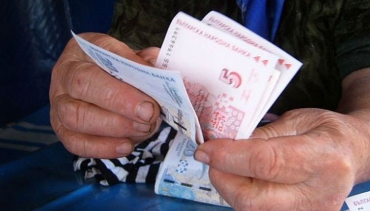 Полицията в Русе разследва телефонна измама на 83-годишна жена