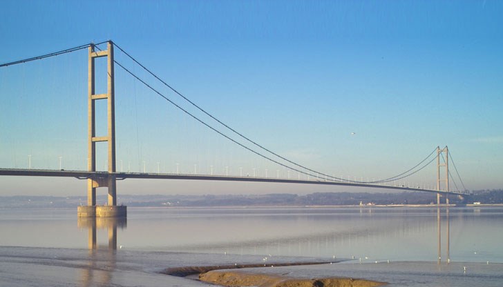Мостът ще бъде с дължина 1 975 метра.