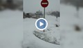 Сняг блокира село Красен