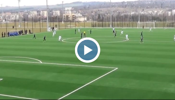 „Дунав“ победи с 4:1 „Несебър“