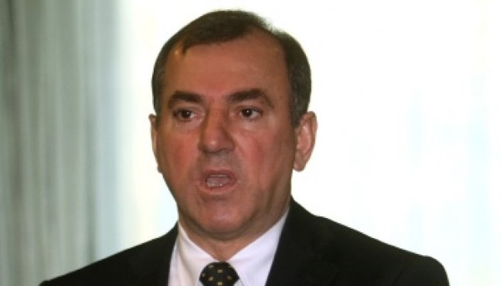 Стоян Александров е привлечен като обвиняем за упражняване на банкова дейност без разрешение