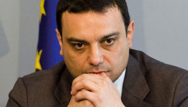 Кой ни дава право да съдим?