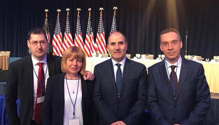 Заедно с Цветан Цветанов отново беше и депутатът Пламен Нунев