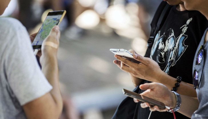 Когато ползваме слушалки, намалява излагането ни на радиочестотна радиация Когато ползваме слушалки, намалява излагането ни на радиочестотна радиация