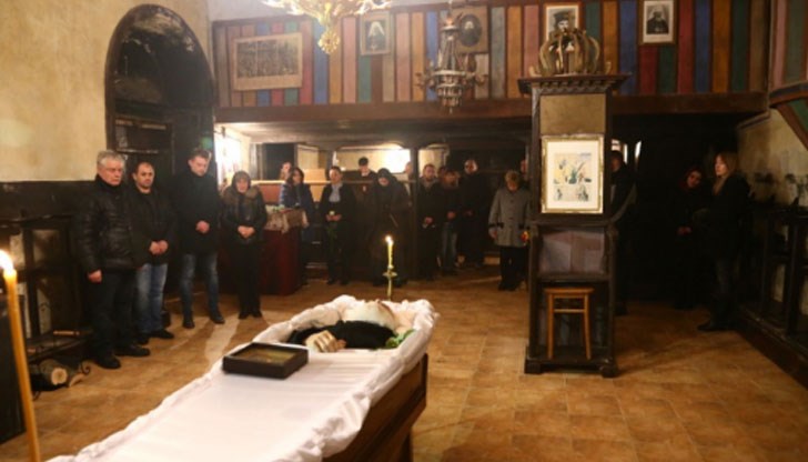 Тялото на Дядо Добри бе изложено за поклонение в църквата в село Байлово
