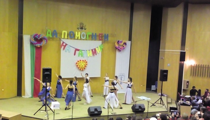 150 души дариха пари за лечението на русенеца