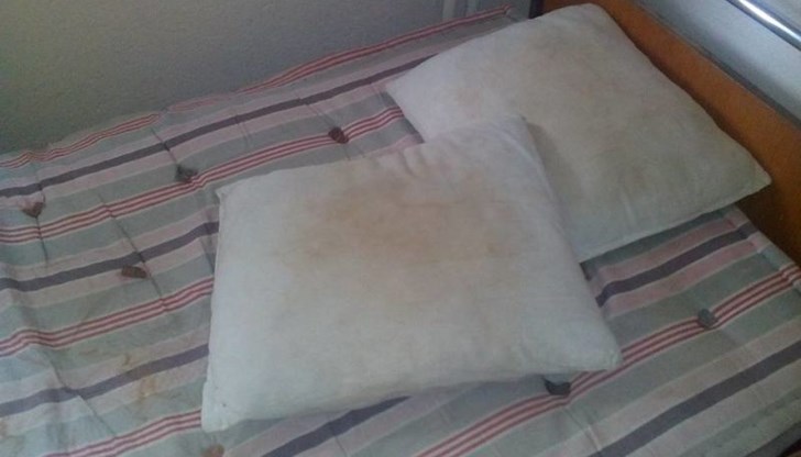 Това са "прекрасните" условия, при които работят служителите на жп превозвача