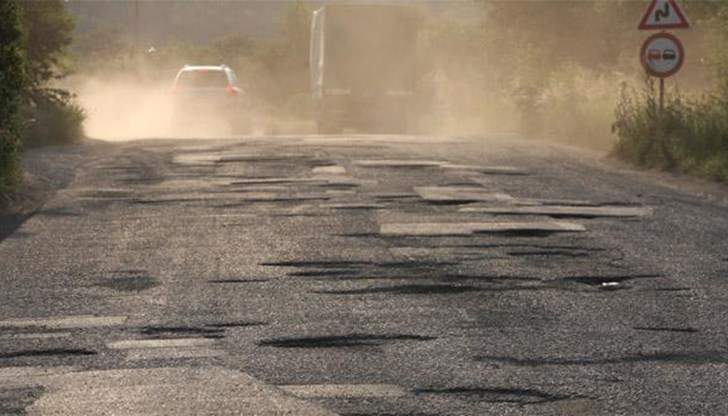 Превантивен ремонт на участъка с дължина 20 километра Превантивен ремонт на участъка с дължина 20 километра