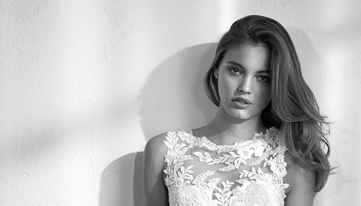 Дизайнери ще представят най-новите си вдъхновения, въплътени в Haute couture тоалети за червен килим и булчински рокли - висша мода