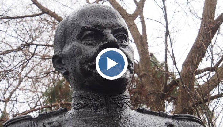 Русенецът е награден с орден „За храброст“ III степен за победата си над турския крайцлер „Хамидие“